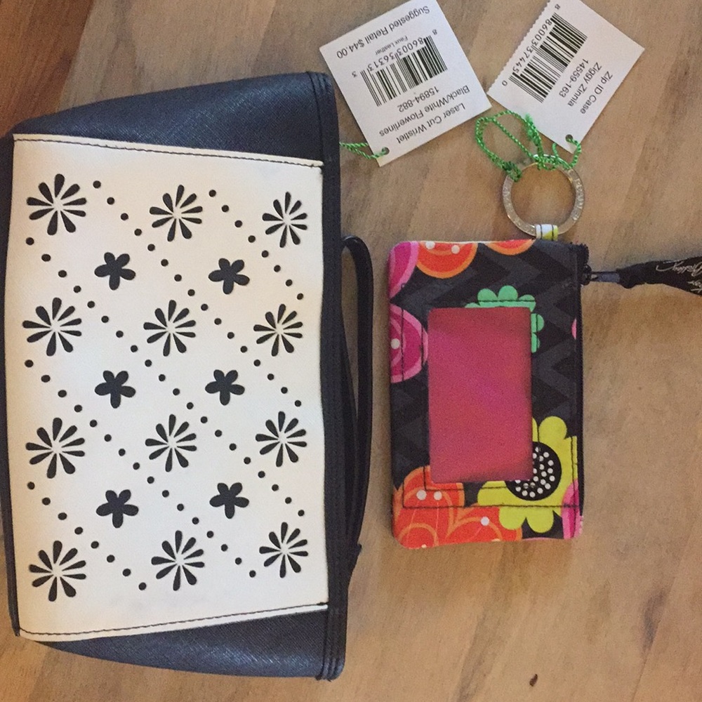 Vera bradley wristlet